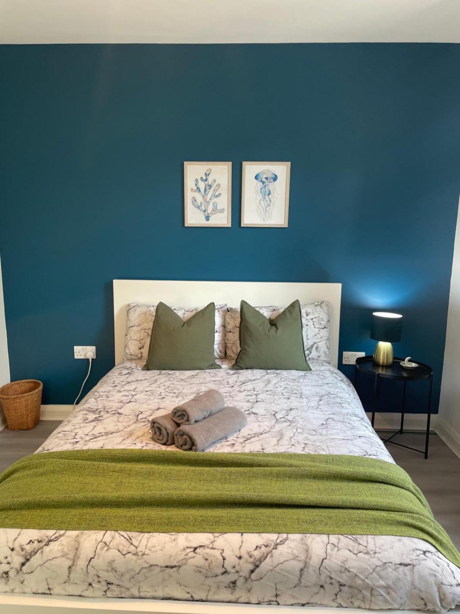 Willesden Green Rooms Лондон Экстерьер фото